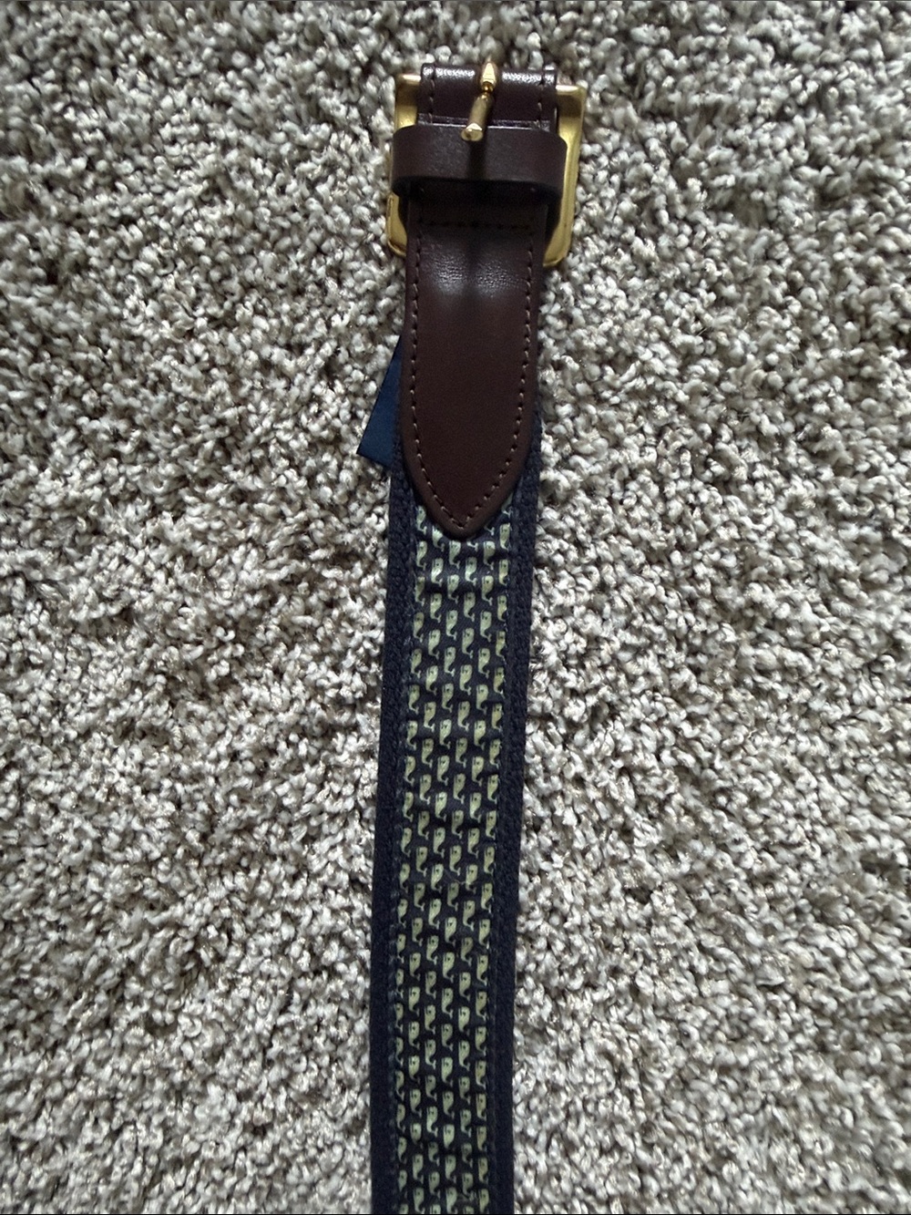 Vineyard vines belt
